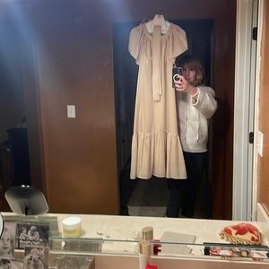 Shiny gold beige party/wedding attendance dress